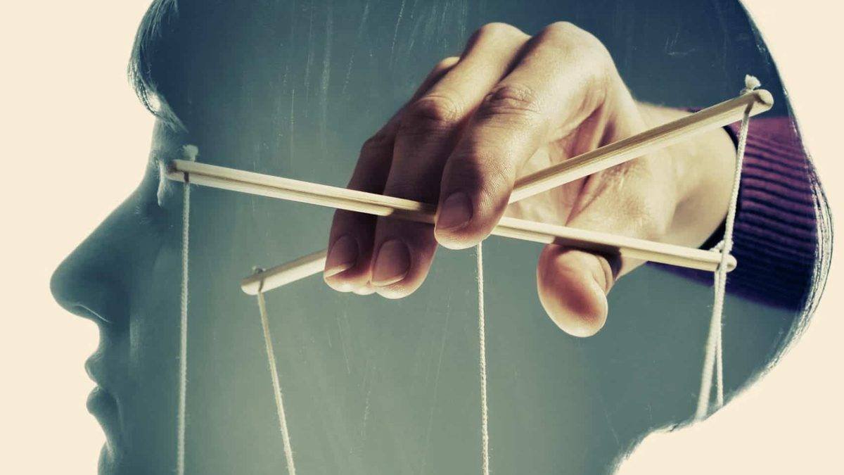 Gaslighting 101: Signs, Symptoms, and Recover - Willing Ways